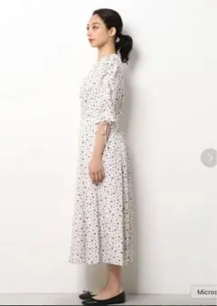 LILY BROWN リトルフラワーミディワンピース