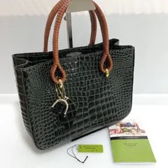 【 極美品 】 鎌倉高野 巻き手バッグ エナメル メジグリーン