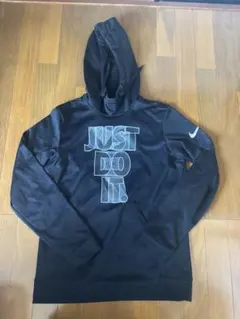 Nike パーカー S