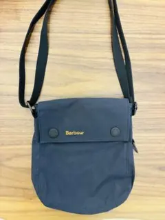 【TRANSPORT / トランスポート】 クロスボディバッグ　Barbourのサムネイル