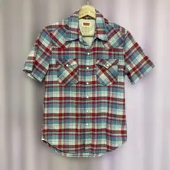 【美品】Levi’s（リーバイス） 半袖チェックシャツ XSサイズ 綿100%のサムネイル
