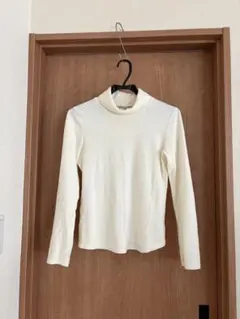 UNIQLO フリースタートルネック　M アイボリー