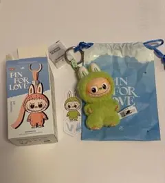 【正規新品未使用】イニシャル　ラブブ　V