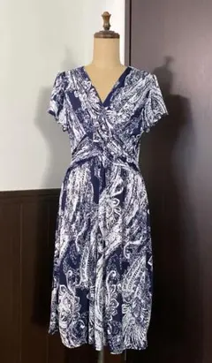 EGERIE PARIS ペイズリー柄 カシュクールワンピース 半袖のサムネイル