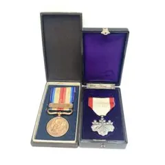 2025年最新】勲八等白色桐葉章の人気アイテム - メルカリ