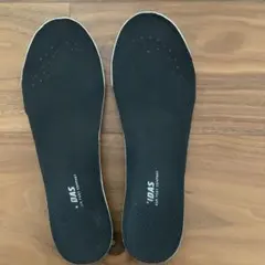シダス インソール 通気性穴付き
