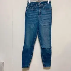 アマゾンエッセンシャルズ【W27】スキニーパンツ 青 デニム 美脚 デイリーのサムネイル