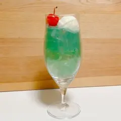 クリームソーダ 緑 食品サンプル