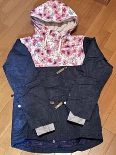 【週末限定値下げ】スノーボードウェアセット（ジャケット・パンツ）