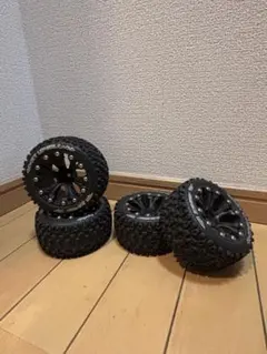 タミヤイベント会場限定品カッパーメッキホイール付きモンスタースパイクタイヤセット タミヤイベント会場限定品カッパーメッキホイール付きモンスター