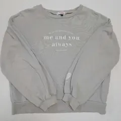 ピンクラテ トレーナー 160 ロゴ 長袖 秋服 トップス グレーのサムネイル