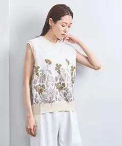 完売人気商品ユナイテッドアローズ　ラメニットベスト　ノースリーブニット