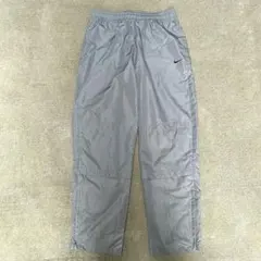 ナイロンパンツ グレー