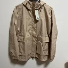 adidas トップス　パーカー　ウィンドブレーカー