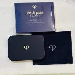 クレドポーボーテ　タンプードルエクラII ファンデーションケース