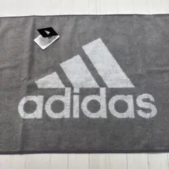 adidas アディダス　抗菌防臭加工　スポーツタオル 未使用のサムネイル