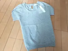 新品未使用【セシルマクビー】半袖デザインニット グレー