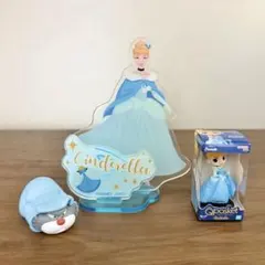 ディズニー　シンデレラ アクリルスタンド　フィギュア　3点セット