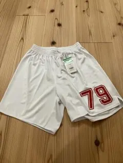 サッカーパンツ　youngerブランド　白 サイズM