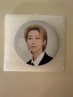 SEVENTEEN THE 8 ディエイト 缶バッジ