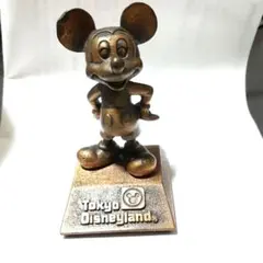 Item thumbnail for item f430061e-7fe6-41e9-b3f4-af2caabad18f