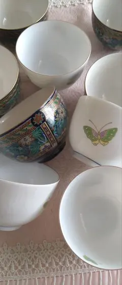 【美濃焼】前畑陶器 庫山窯 湯呑み （華宮5客・白磁蝶4客）金彩