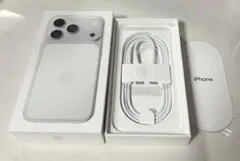 【即日発送】iPhone 17pro シルバー 箱＆ケーブルセット