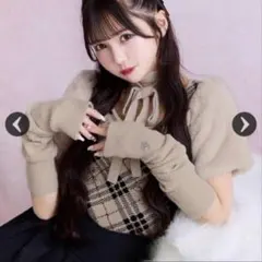 ミシェルマカロン ファースリーブチェックニットトップスのサムネイル