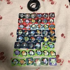 ポケモンキャラクター48個セットとバトルポケモンメガリング
