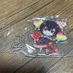 カラフルピーチ　アクリルキーホルダー② ゆあんくん