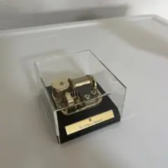 金属製 手動オルゴール 透明ケース付き