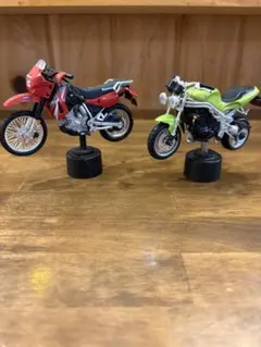 カワサキ オートバイ 2台セット 1/12のサムネイル