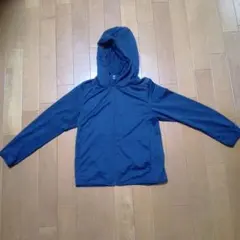 エアリズム　UVカットフルジップパーカー　ユニクロ