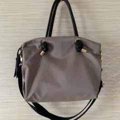 VIOLA d'ORO ベージュショルダーバッグ