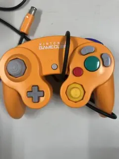 任天堂 ゲームキューブコントローラー オレンジ