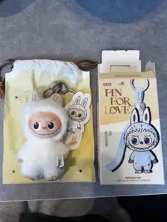 ラブブ labubu pin for love h 白【正規品】