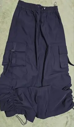 新品未使用　ZARA ブラック カーゴスカート