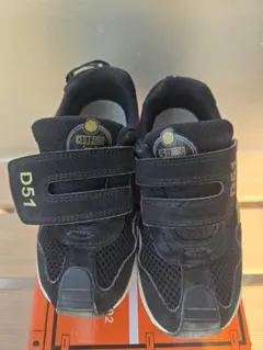 D51 スニーカー 黒