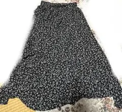 earth music&ecology 花柄スカート