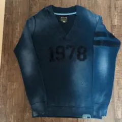 1978プリント Vネック トレーナー ネイビーサイズM