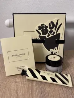 Jo Malone London Fハンド＆ボディギフトセットのサムネイル