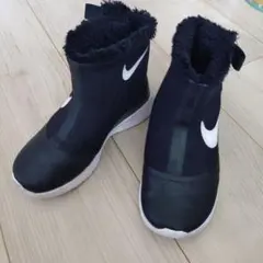 NIKE キッズ ブーツ ブラックのサムネイル