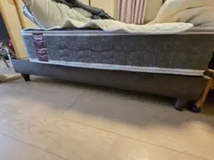 ベッドフレームのみ　サイズはワイドダブル