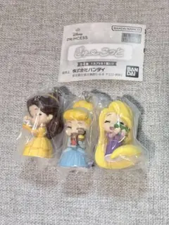 【新品未使用】ディズニープリンセス　ぎゅーこっと　ベル　シンデレラ　ラプンツェル