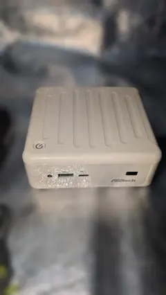 【送料込】ミニPC BeeBox N3150 白 ビーボックスのサムネイル