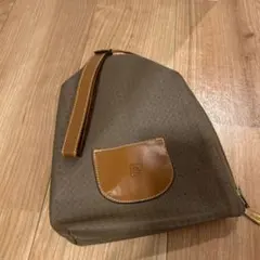 ブラウン クラッチバッグ