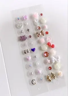 土日限定価格！！2シート！耳つぼジュエリー☆キティ ハート リボン 金アレ対応
