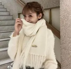 トリートユアセルフ マフラー 白