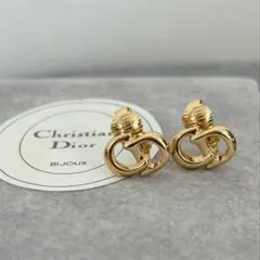 【極美品】【箱付き】Dior✨イヤリングCDロゴ ピアスGPメッキ mm143