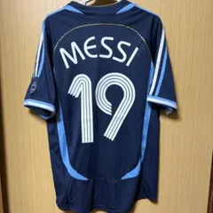 新品未使用紙タグ付】2006年当時物 アルゼンチン製 メッシ #19 - メルカリ